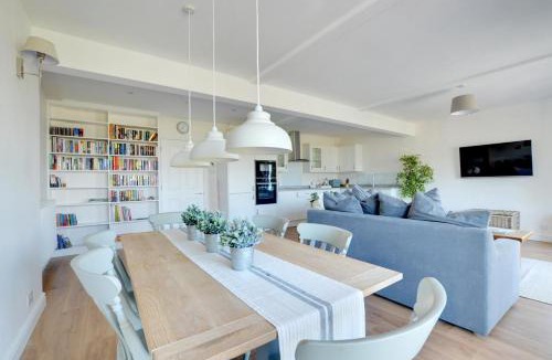 Lynmouth Apartment | 2 Bed in Lynmouth oc-harbvi