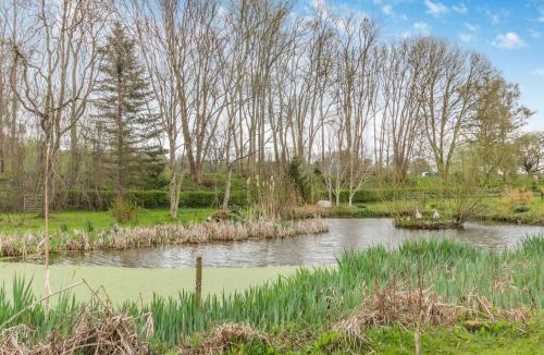 Clows Top House | 2 Bed in Neen Sollars CC090