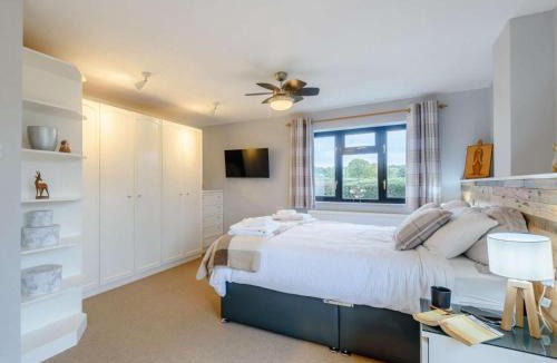 Norley House | 2 Bed in Northwich 85877