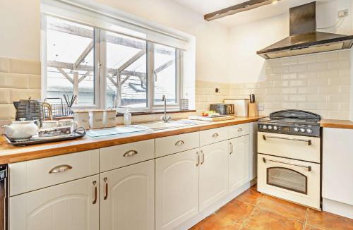 Welsh Frankton House | 2 Bed in Oswestry 76537