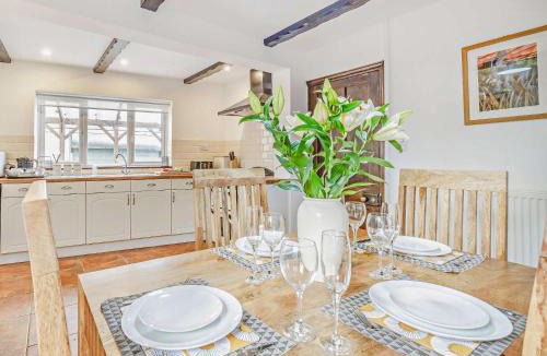 Welsh Frankton House | 2 Bed in Oswestry 76537