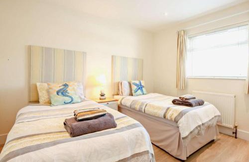 Pevensey House | 2 Bed in Pevensey Bay BT070