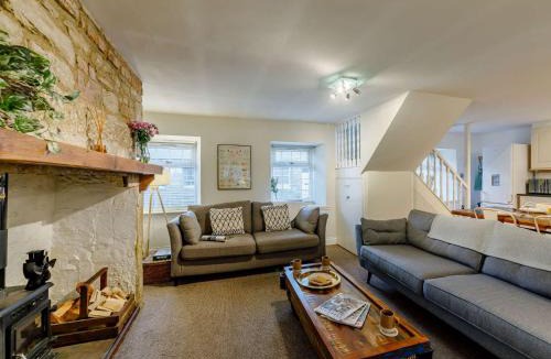 Powburn House | 2 Bed in Powburn 90310