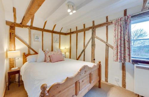 Rolvenden House | 2 Bed in Rolvenden oc-tn563