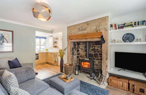 Rothbury House | 2 Bed in Rothbury 87902