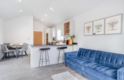 Weston House | 2 Bed in Rugby oc-w32580