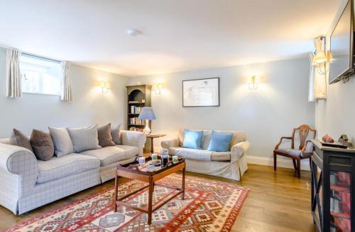 Fonthill Bishop House | 2 Bed in Salisbury oc-78165