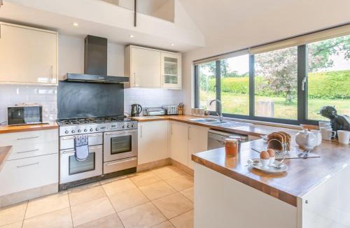East Portlemouth House | 2 Bed in Sampford Courtenay 75708