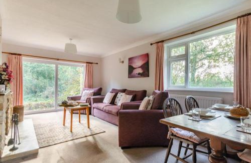 East Dereham House | 2 Bed in Scarning SHRN8