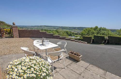 Seaton House | 2 Bed in Seaton oc-mbhol