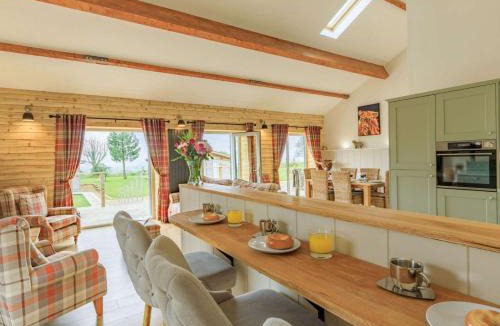 Sherborne House | 2 Bed in Sherborne oc-87915