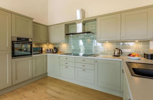 Sherborne House | 2 Bed in Sherborne oc-87915