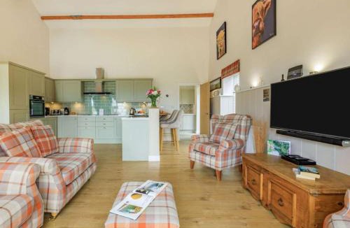 Sherborne House | 2 Bed in Sherborne oc-87915