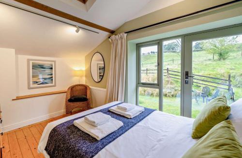 Skelsmergh House | 2 Bed in Skelsmergh 95480