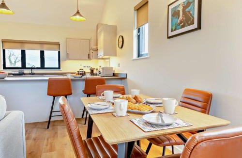 Babcary House | 2 Bed in Somerton oc-92126