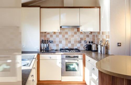 Narberth House | 2 Bed in Stepaside oc-pw9184