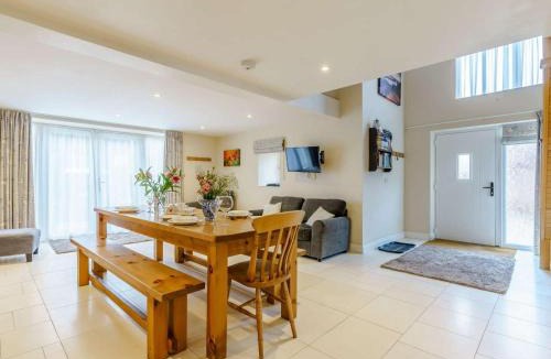 Thirsk House | 2 Bed in Thirsk 48116