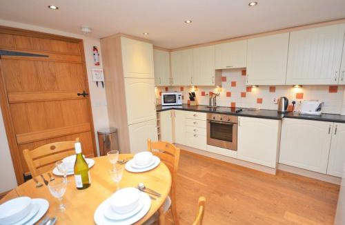 Minehead House | 2 Bed in Timberscombe 41218