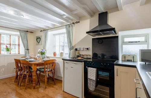 Tywyn House | 2 bed in Tywyn 83956