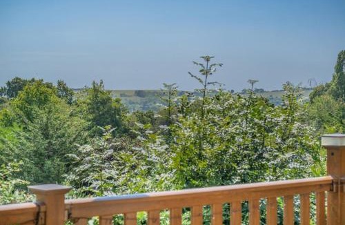 Ryde Cabin | 2 Bed in Upton oc-h32761