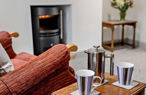 Upton St. Leonards House | 2 Bed in Upton St. Leonards 91603