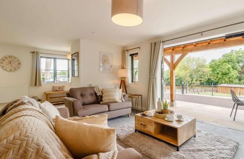 Kemeys Commander Apartment | 2 Bed in Usk 87948