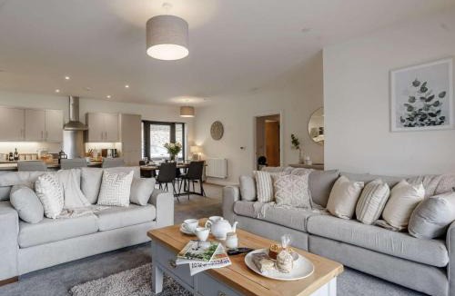 Kemeys Commander Apartment | 2 Bed in Usk- oc-82392