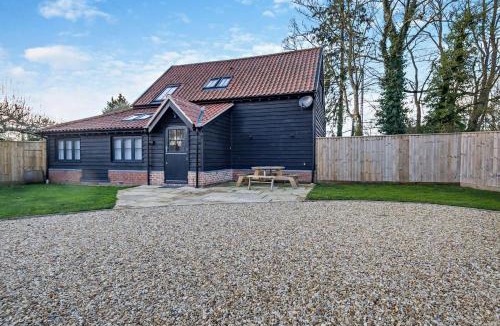 Wickhambrook House | 2 Bed in Wickhambrook oc-b30507