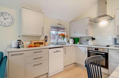 Wickhambrook House | 2 Bed in Wickhambrook oc-b30507