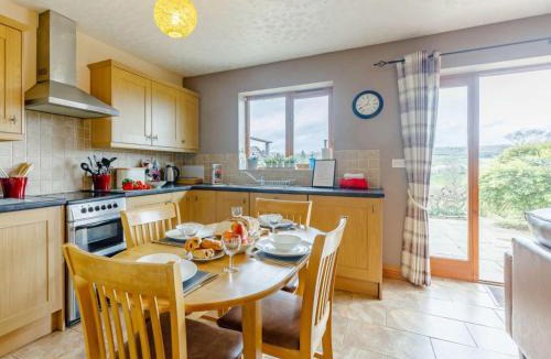 Upper Sapey House | 2 Bed in Worcester CC071