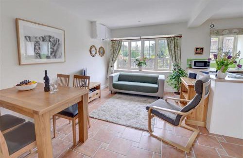 Gilling East House | 2 Bed in York oc-y009
