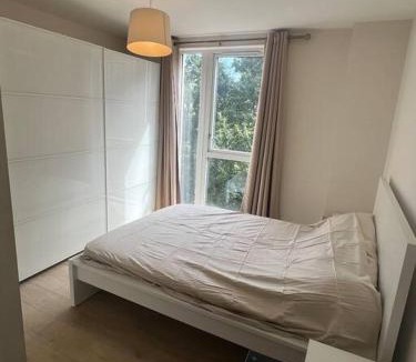 Whittington Apartment | 2 Bed luxury Flat Colindale