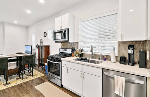 Bryn Mawr-Skyway Apartment | 2 Bed MIL unit with Lake Washington views