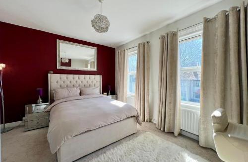 Coulsdon West House | 2 Bed Modern Luxury House