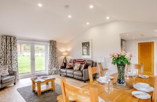 Stanton by Bridge House | 2 bed property in Stanton-By-Bridge 78582