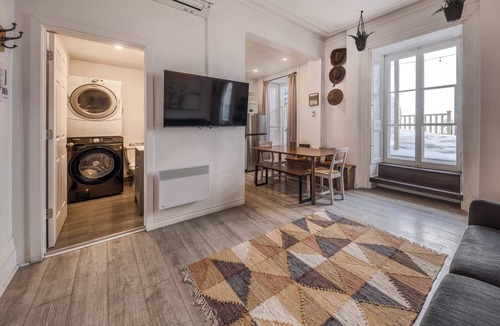 Lower Town Apartment | 2-Bed River View | Private Terrace+Sauna
