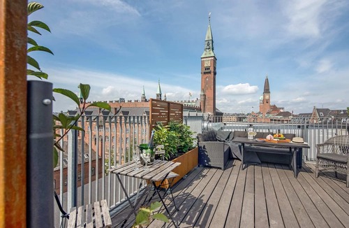 Copenhagen City Centre Apartment | 2 Bed Room Hotel Apartment |135 sqm |1,5 Bath
