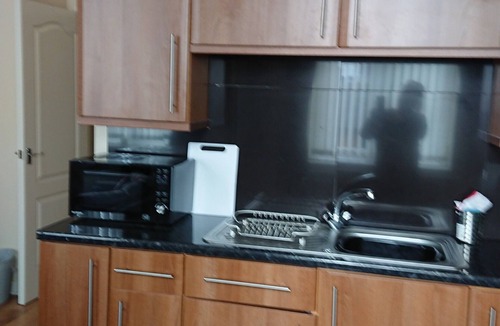 Wallasey Apartment | 2 BED SELF CATERING APARTMENT