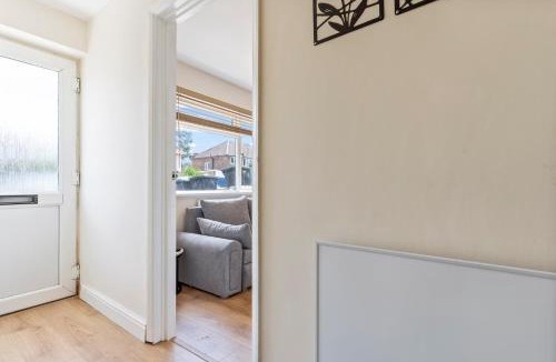 Redhill Apartment | 2 Bed Serviced Apartment in Surrey