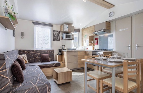 Saint-Jean-de-Monts Cabin | 2 Bed - Sleeps 4 - On-Site Activities - Near Beach