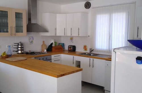 Peret Villa | 2-Bed Villa in Peret, south of Clermont Le Herault