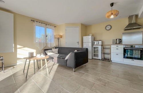 Saint-Andre-de-Roquepertuis House | 2 bedroom awesome home in Saint André de Roquepe