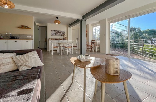 Saint-Andre-de-Roquepertuis House | 2 bedroom awesome home in Saint André de Roquepe