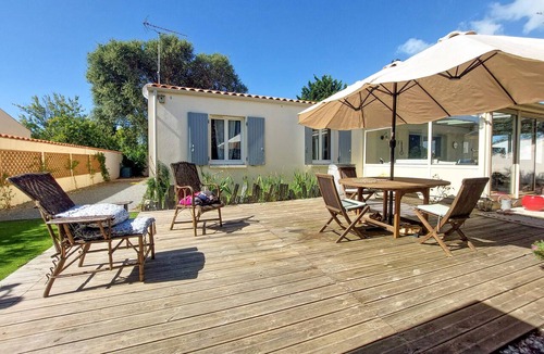 Cheray House | 2 bedroom gorgeous home in Saint-Georges-d'Oléron