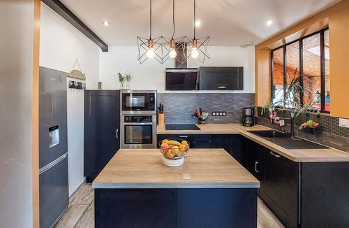 Saint-Michel-Chef-Chef House | 2 bedroom amazing home in Saint-Michel-Chef-Chef