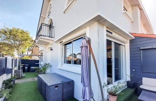 Saint-Michel-Chef-Chef House | 2 bedroom amazing home in Saint-Michel-Chef-Chef