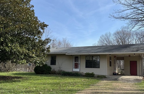 Scopus Cottage | 2 bedroom 1 1/2 bath country home