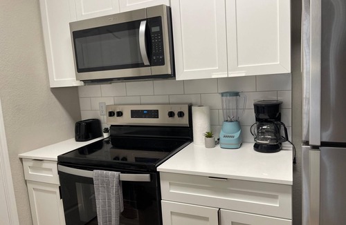 Lewisville Apartment | 2-bedroom 1 bath apartment in Lewisville