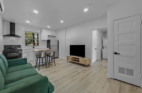Fort Worth House | 2-bedroom 1 bath house near Down town Fort Worth