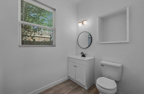 Fort Worth House | 2-bedroom 1 bath house near Down town Fort Worth